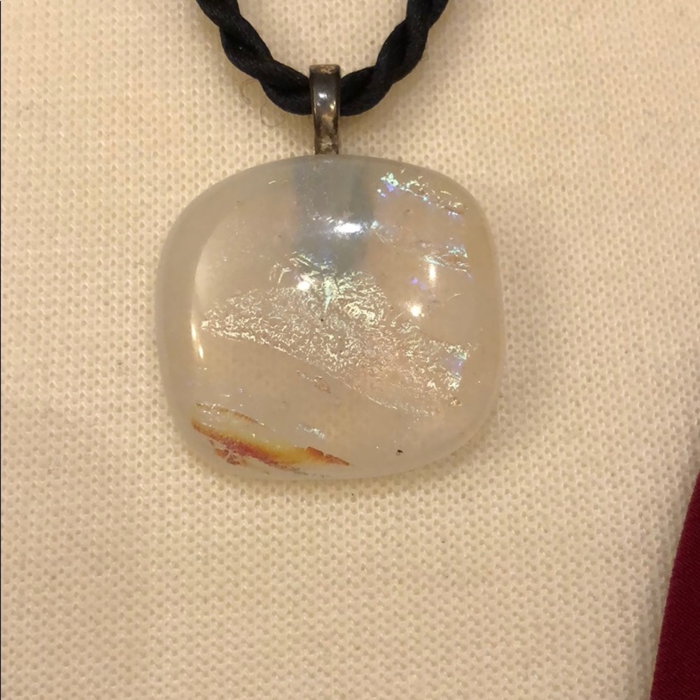 Necklace - Picture 2 of 2